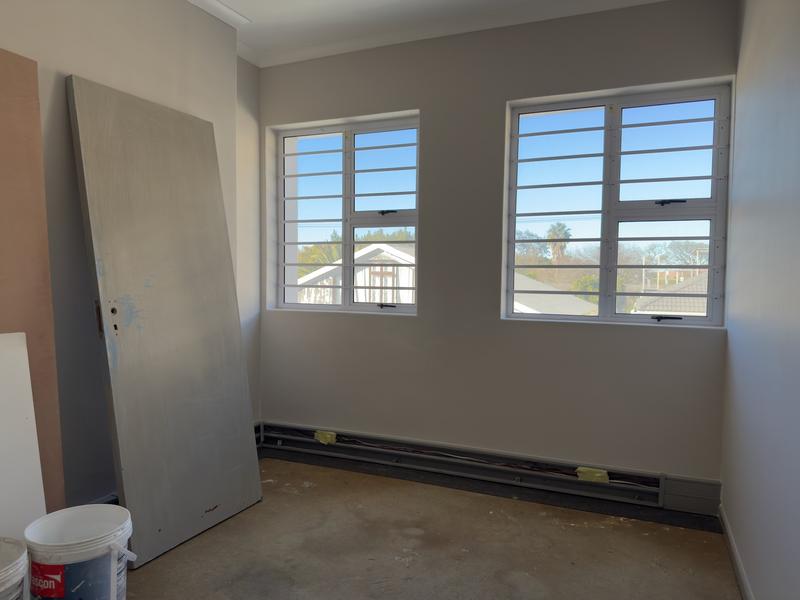 To Let Commercial Property for Rent in Wynberg Western Cape